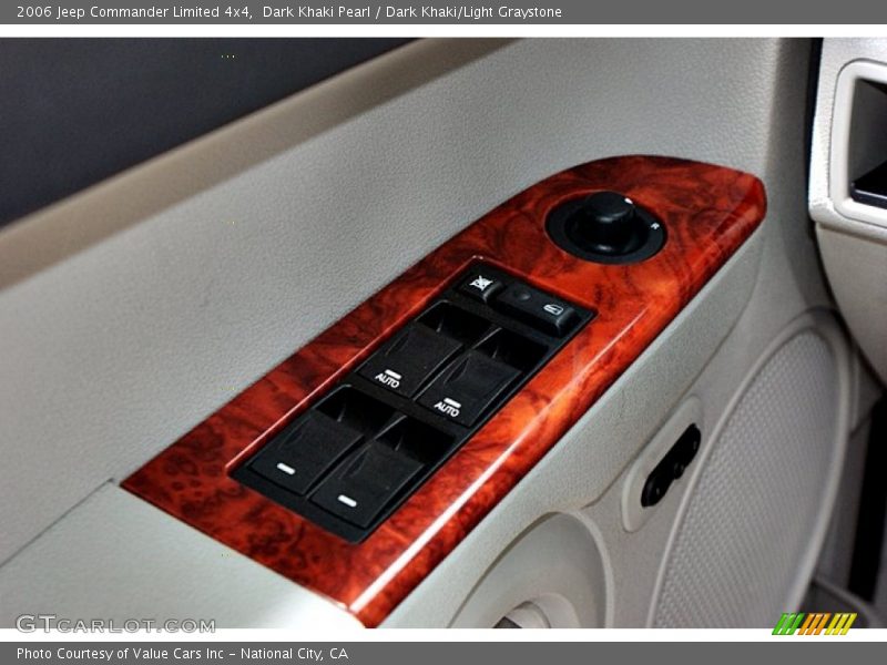 Dark Khaki Pearl / Dark Khaki/Light Graystone 2006 Jeep Commander Limited 4x4