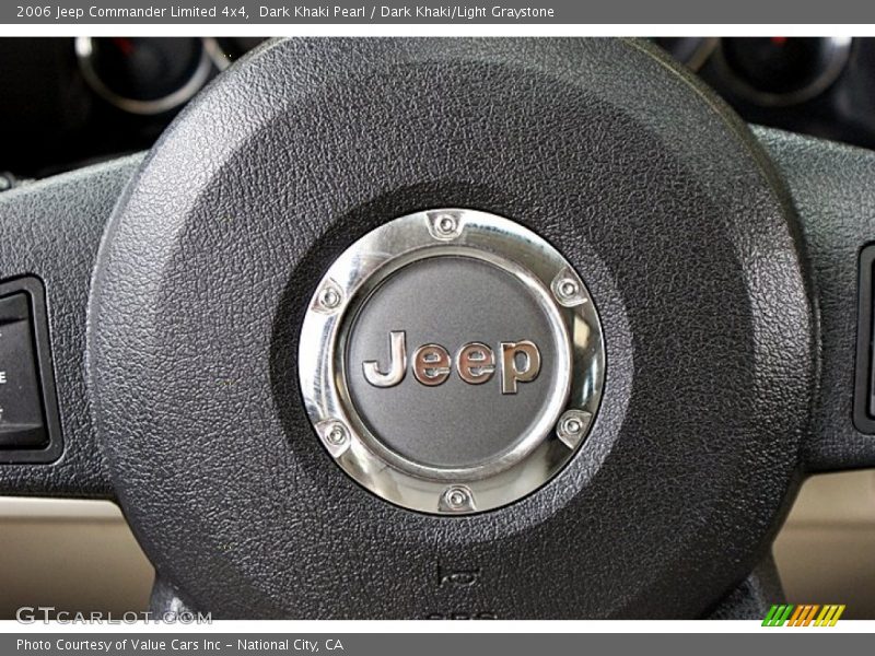 Dark Khaki Pearl / Dark Khaki/Light Graystone 2006 Jeep Commander Limited 4x4