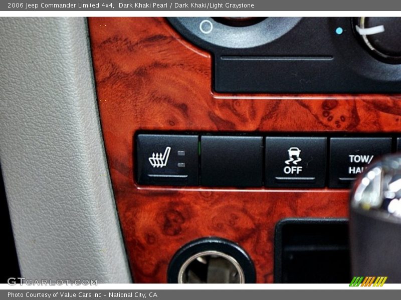Dark Khaki Pearl / Dark Khaki/Light Graystone 2006 Jeep Commander Limited 4x4