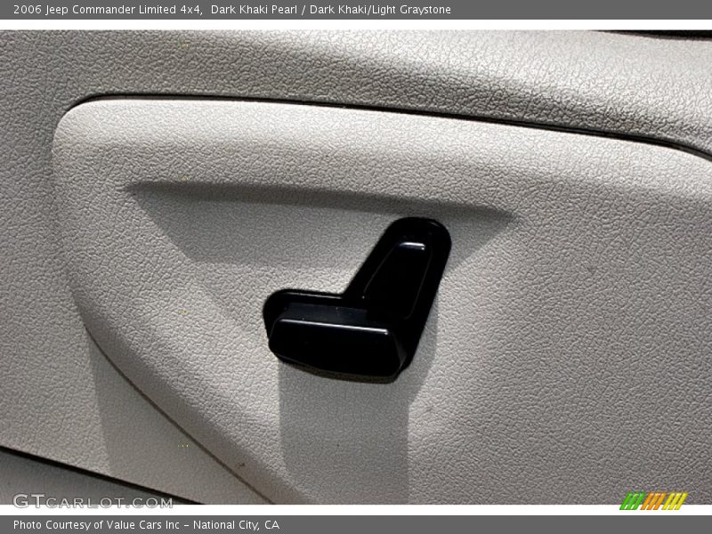 Dark Khaki Pearl / Dark Khaki/Light Graystone 2006 Jeep Commander Limited 4x4