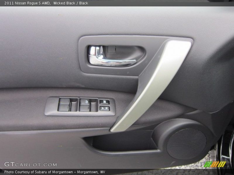 Wicked Black / Black 2011 Nissan Rogue S AWD