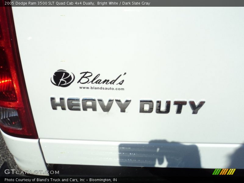 Bright White / Dark Slate Gray 2005 Dodge Ram 3500 SLT Quad Cab 4x4 Dually