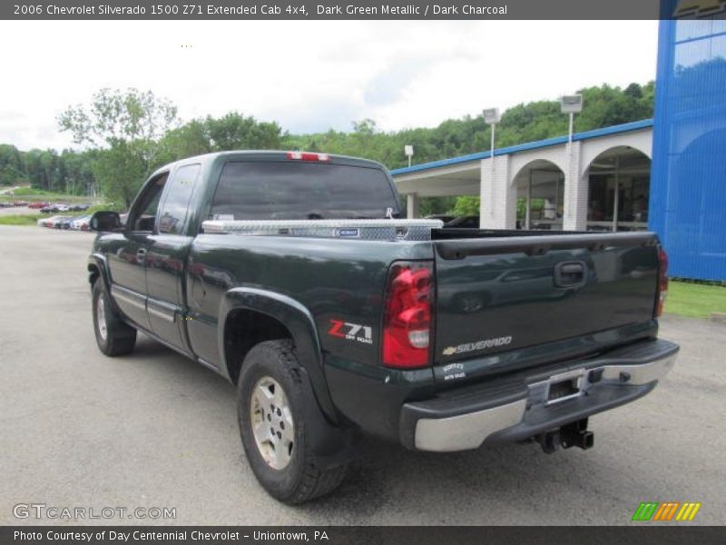 Dark Green Metallic / Dark Charcoal 2006 Chevrolet Silverado 1500 Z71 Extended Cab 4x4