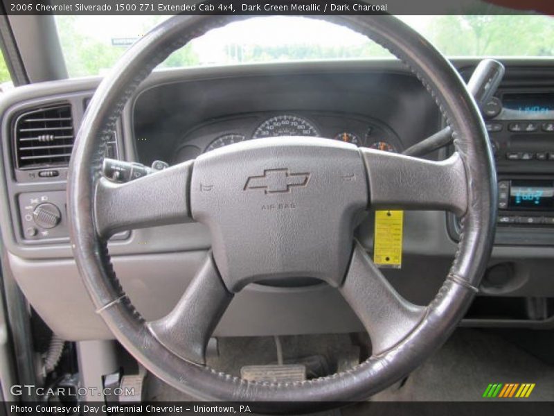  2006 Silverado 1500 Z71 Extended Cab 4x4 Steering Wheel