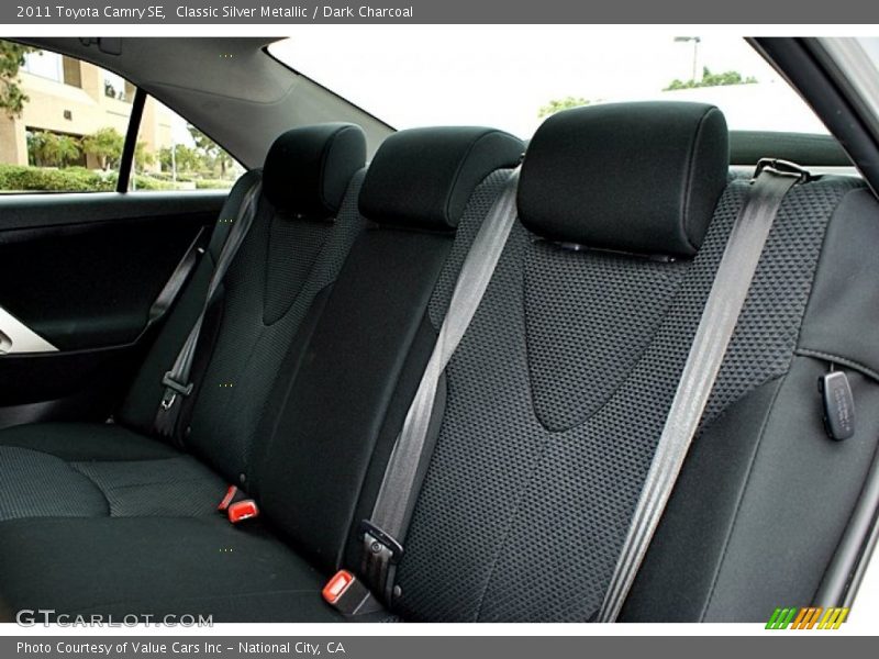 Classic Silver Metallic / Dark Charcoal 2011 Toyota Camry SE