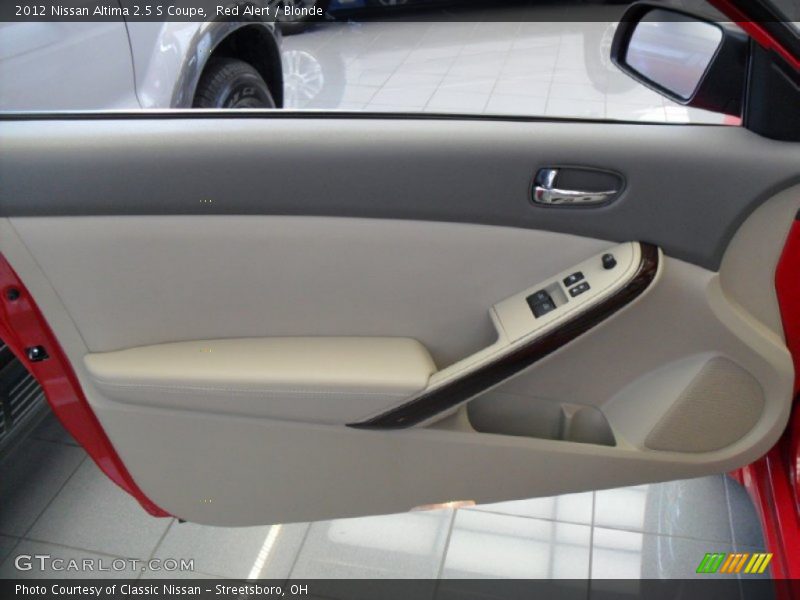 Red Alert / Blonde 2012 Nissan Altima 2.5 S Coupe