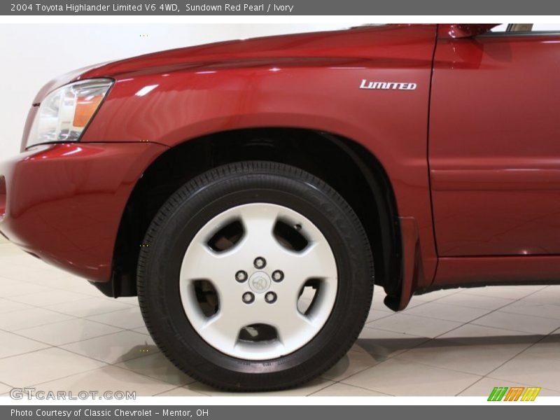  2004 Highlander Limited V6 4WD Wheel