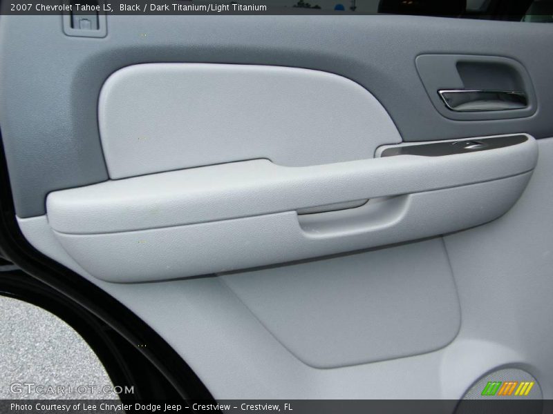 Black / Dark Titanium/Light Titanium 2007 Chevrolet Tahoe LS