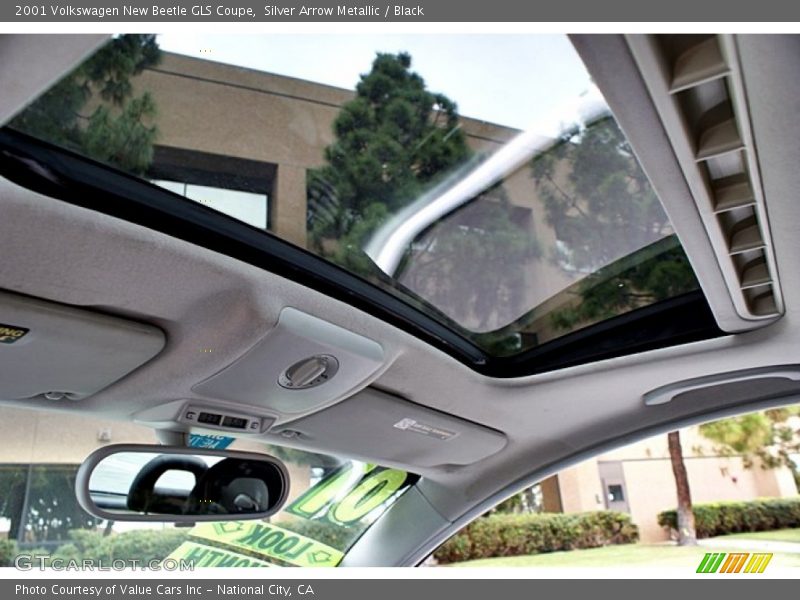 Silver Arrow Metallic / Black 2001 Volkswagen New Beetle GLS Coupe