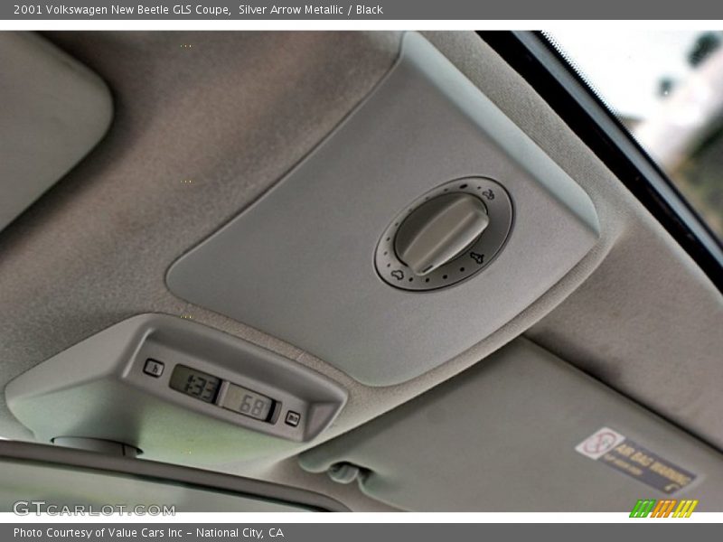 Silver Arrow Metallic / Black 2001 Volkswagen New Beetle GLS Coupe