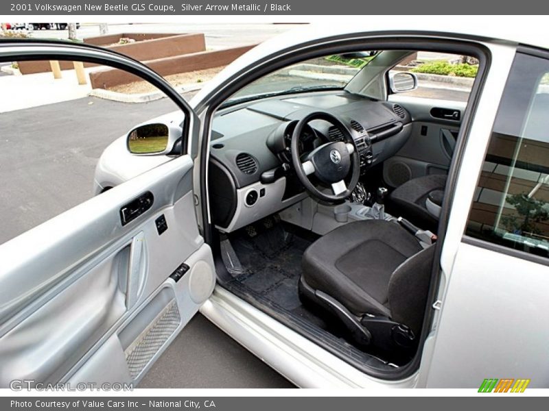 Silver Arrow Metallic / Black 2001 Volkswagen New Beetle GLS Coupe