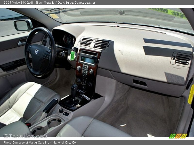 Silver Metallic / Dark Beige/Quartz Leather 2005 Volvo S40 2.4i