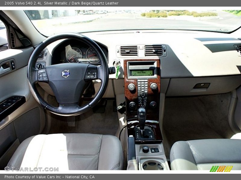 Silver Metallic / Dark Beige/Quartz Leather 2005 Volvo S40 2.4i