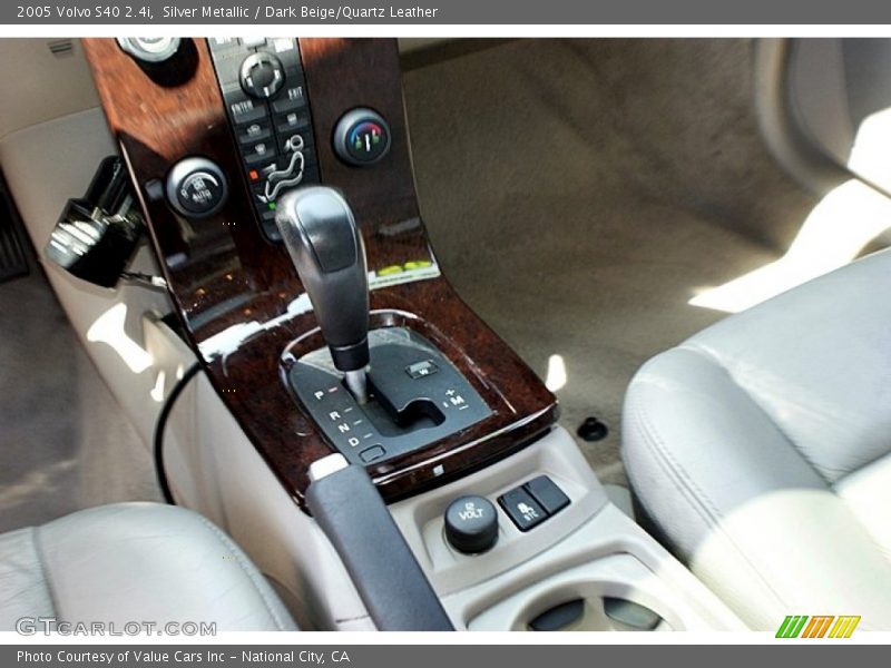  2005 S40 2.4i 5 Speed Geartronic Automatic Shifter