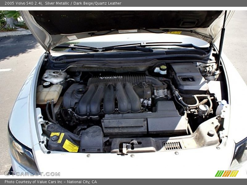  2005 S40 2.4i Engine - 2.4 Liter DOHC 20 Valve Inline 5 Cylinder