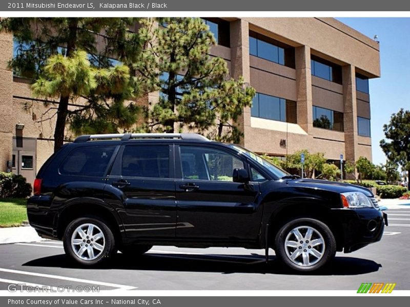 Kalapana Black / Black 2011 Mitsubishi Endeavor LS