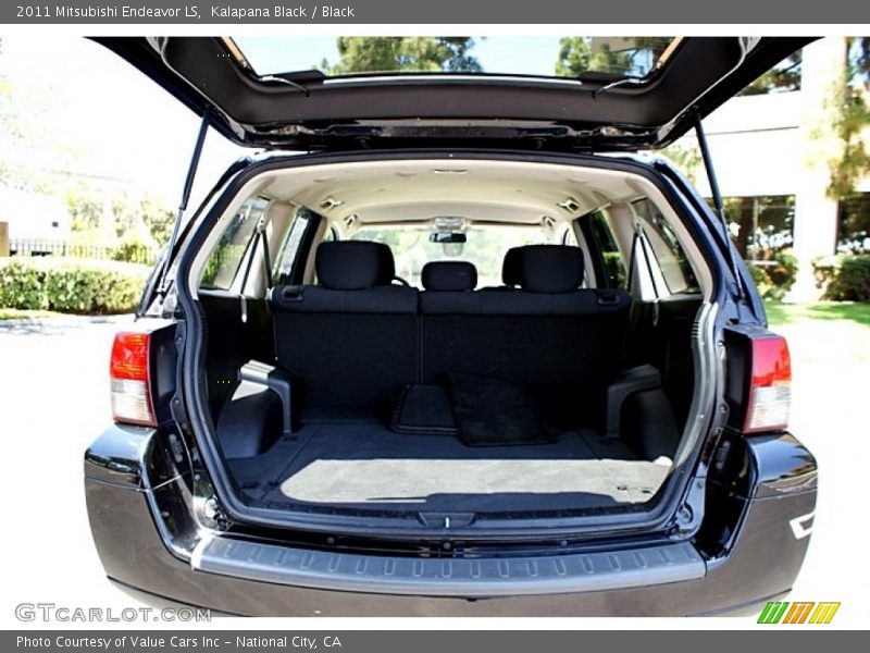 Kalapana Black / Black 2011 Mitsubishi Endeavor LS