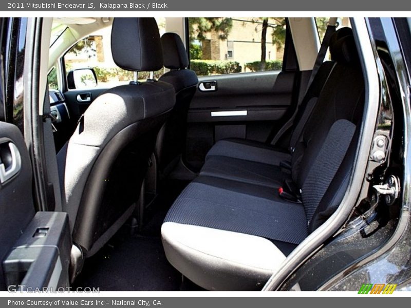 Kalapana Black / Black 2011 Mitsubishi Endeavor LS