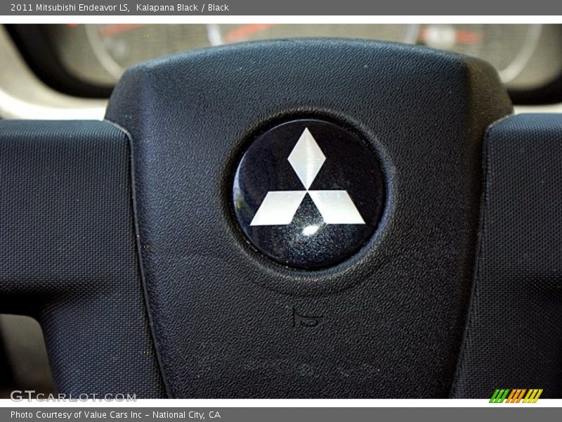 Kalapana Black / Black 2011 Mitsubishi Endeavor LS