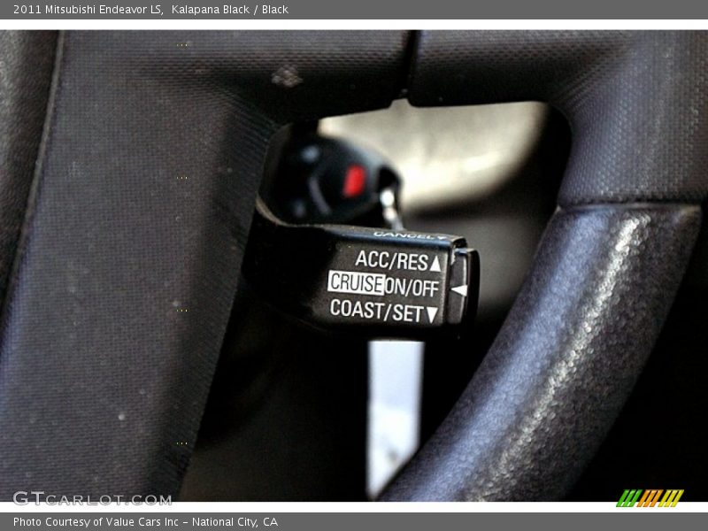 Kalapana Black / Black 2011 Mitsubishi Endeavor LS