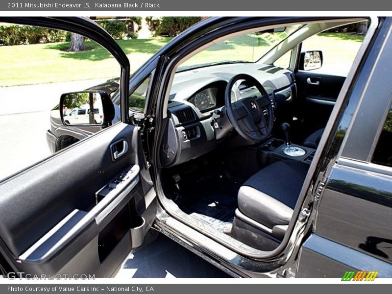 Kalapana Black / Black 2011 Mitsubishi Endeavor LS
