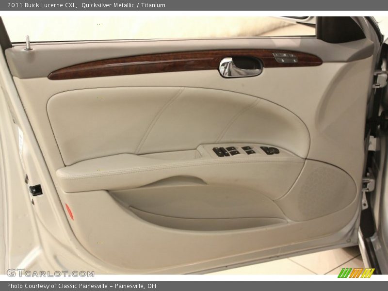 Quicksilver Metallic / Titanium 2011 Buick Lucerne CXL