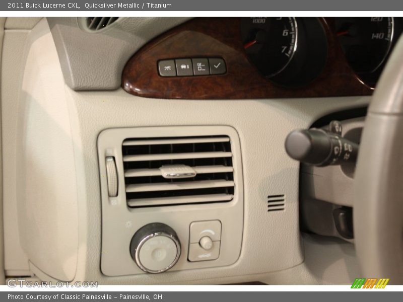 Quicksilver Metallic / Titanium 2011 Buick Lucerne CXL