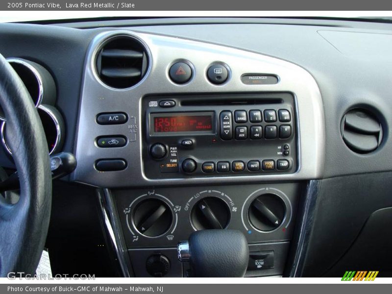 Lava Red Metallic / Slate 2005 Pontiac Vibe