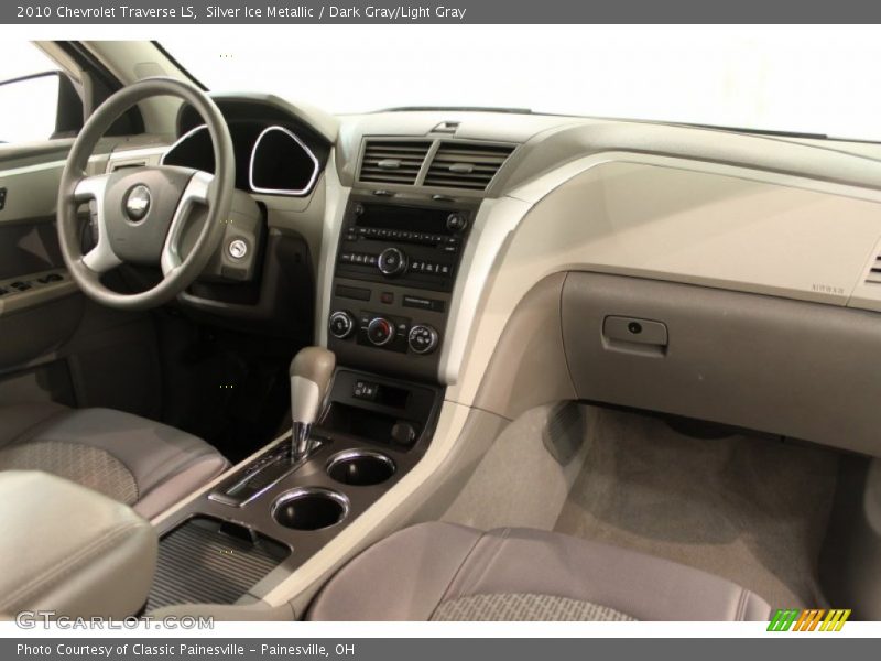 Silver Ice Metallic / Dark Gray/Light Gray 2010 Chevrolet Traverse LS