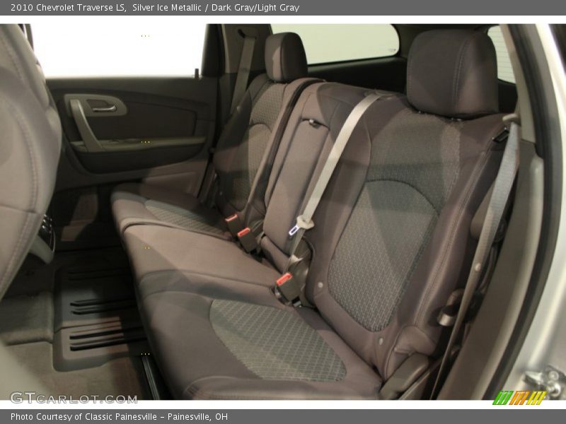 Silver Ice Metallic / Dark Gray/Light Gray 2010 Chevrolet Traverse LS