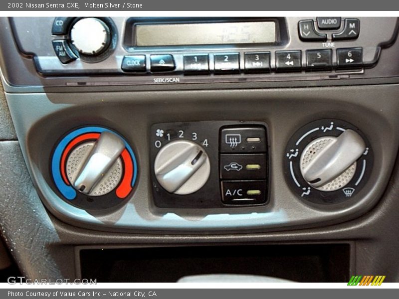 Controls of 2002 Sentra GXE