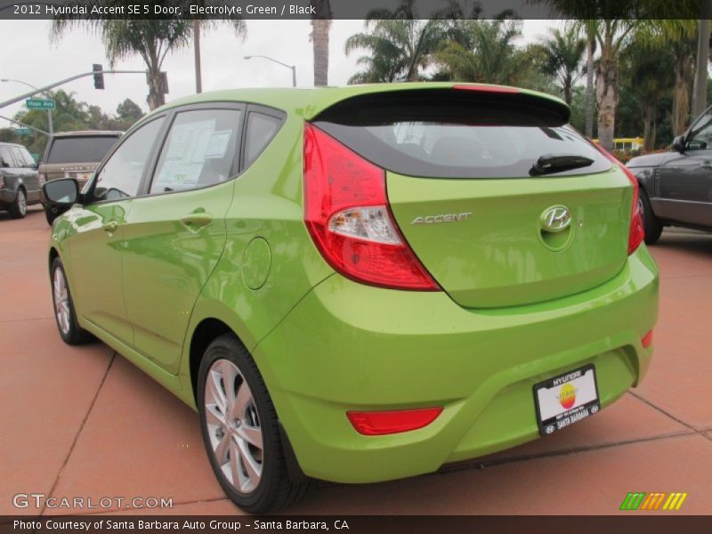 Electrolyte Green / Black 2012 Hyundai Accent SE 5 Door