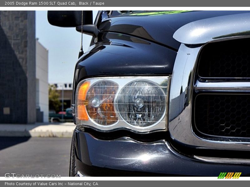 Black / Taupe 2005 Dodge Ram 1500 SLT Quad Cab