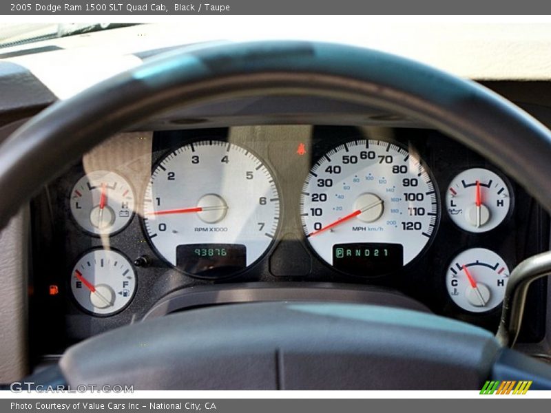 Black / Taupe 2005 Dodge Ram 1500 SLT Quad Cab