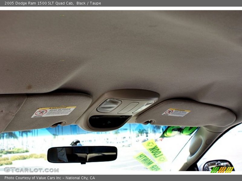 Black / Taupe 2005 Dodge Ram 1500 SLT Quad Cab