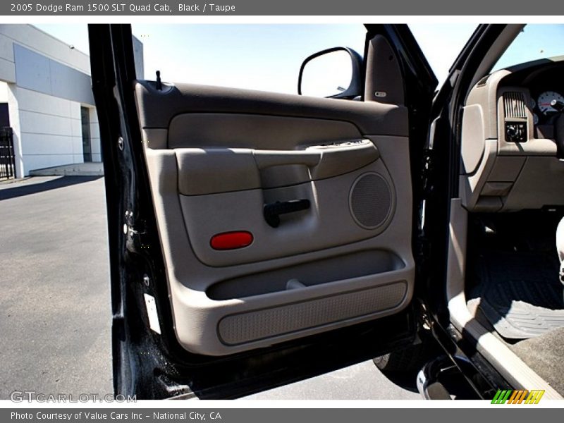 Black / Taupe 2005 Dodge Ram 1500 SLT Quad Cab
