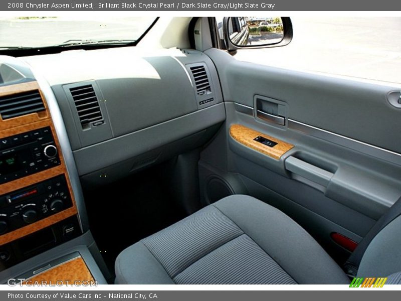Brilliant Black Crystal Pearl / Dark Slate Gray/Light Slate Gray 2008 Chrysler Aspen Limited