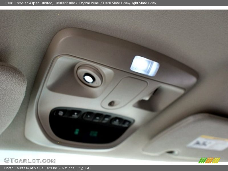 Brilliant Black Crystal Pearl / Dark Slate Gray/Light Slate Gray 2008 Chrysler Aspen Limited