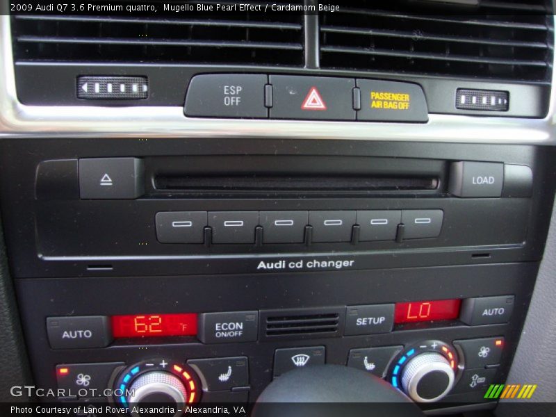 Mugello Blue Pearl Effect / Cardamom Beige 2009 Audi Q7 3.6 Premium quattro