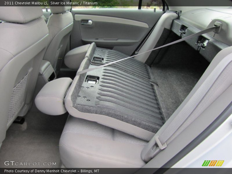 Silver Ice Metallic / Titanium 2011 Chevrolet Malibu LS