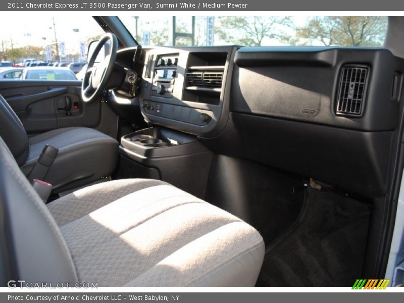Summit White / Medium Pewter 2011 Chevrolet Express LT 3500 Passenger Van