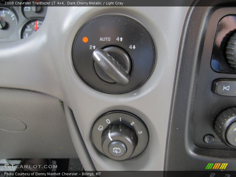 Controls of 2008 TrailBlazer LT 4x4