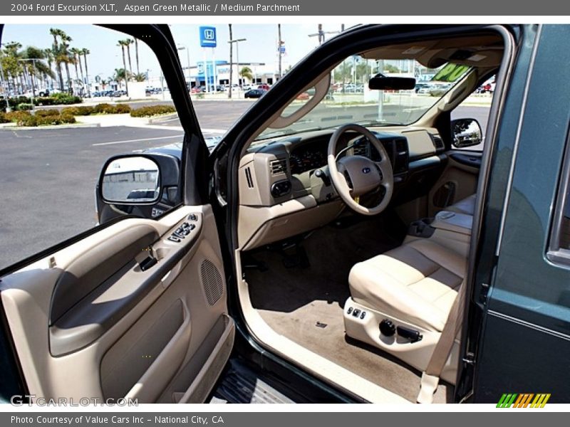 Aspen Green Metallic / Medium Parchment 2004 Ford Excursion XLT