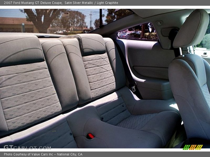 Satin Silver Metallic / Light Graphite 2007 Ford Mustang GT Deluxe Coupe