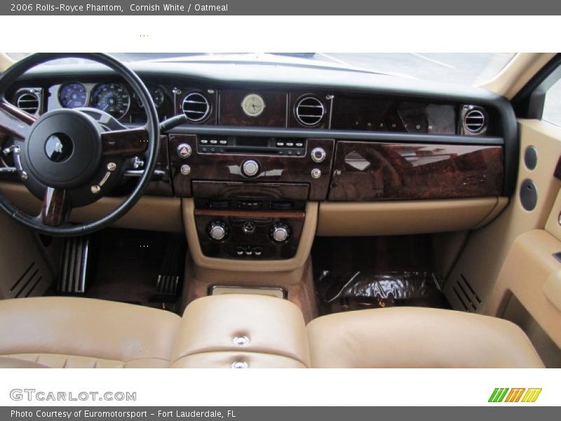 Dashboard of 2006 Phantom 