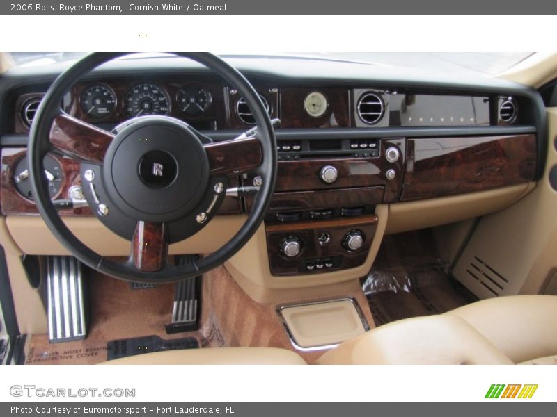 Dashboard of 2006 Phantom 