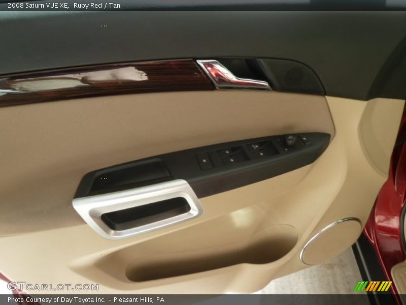 Ruby Red / Tan 2008 Saturn VUE XE