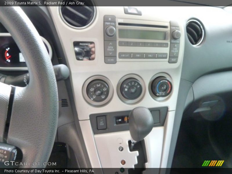 Radiant Red / Ash Gray 2009 Toyota Matrix S