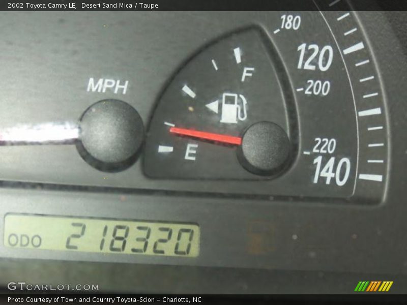 Desert Sand Mica / Taupe 2002 Toyota Camry LE