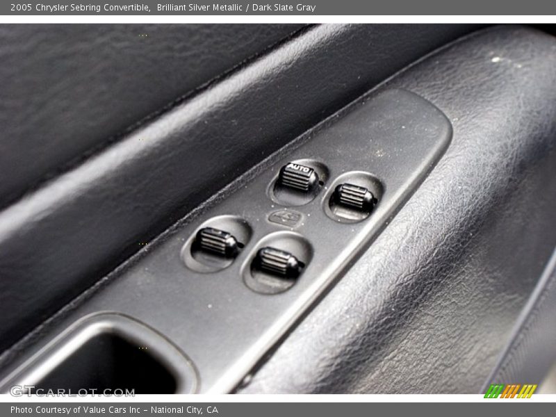 Controls of 2005 Sebring Convertible